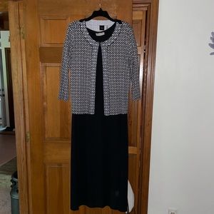 Women’s dress